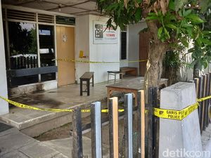 Potret Terkini Suasana Kantor LBH Yogya Usai Diteror Molotov Potret Terkini Suasana Kantor LBH Yogya Usai Diteror Molotov