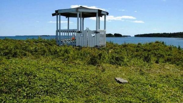 Sudah Diobral Habis, Deretan Pulau Ini Kok Nggak Laku-laku?