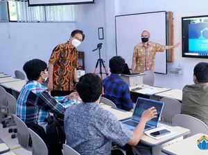 ITS Resmi Berlakukan Kembali Perkuliahan Hibrida ITS Resmi Berlakukan Kembali Perkuliahan Hibrida