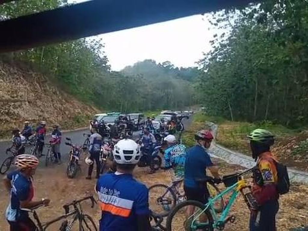 Polisi Selidiki Pelanggaran Rombongan Gowes Walkot Malang Masuk Pantai Selatan