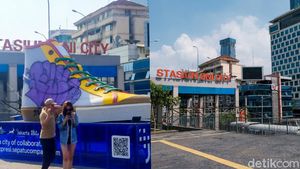 Sempat Dicorat-coret, Tugu Sepatu di Sudirman Kini Menghilang