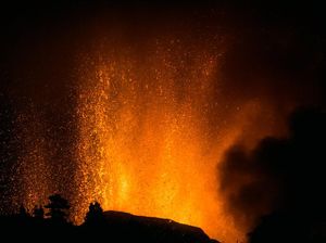 Gokil! El Salvador Tambang Bitcoin Pakai Gunung Berapi