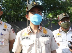 Gibran Bakal Suntik Door to Door Warga Solo yang Emoh Divaksin