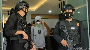 Kena Garuk, Belasan Bocah Ini Diamankan Saat Beli Obat Terlarang