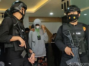 Kena Garuk, Belasan Bocah Ini Diamankan Saat Beli Obat Terlarang