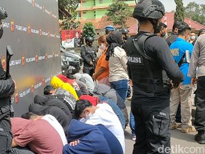 Duh! Belasan Bocah di Garut Diamankan Polisi Saat Beli Obat Terlarang