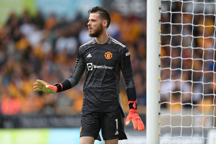 David de Gea WOLVERHAMPTON, ENGLAND - AUGUST 29: David de Gea of Manchester United looks on during the Premier League match between Wolverhampton Wanderers and Manchester United at Molineux on August 29, 2021 in Wolverhampton, England. (Photo by Michael Regan/Getty Images)