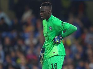 Evra Tuding Rasisme Gagalkan Mendy Raih Lev Yashin Award Evra Tuding Rasisme Gagalkan Mendy Raih Lev Yashin Award