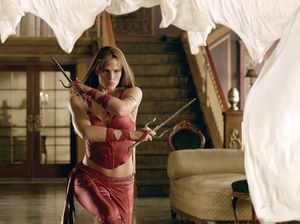 Sinopsis Film Elektra: Kisah Seorang Pembunuh Bayaran Sinopsis Film Elektra: Kisah Seorang Pembunuh Bayaran
