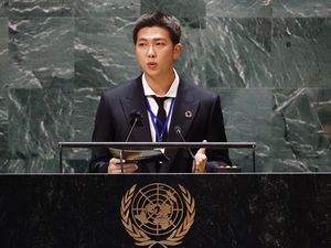 Contoh Salam Pembuka Pidato yang Mudah Diterapkan