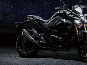 Suzuki GSX-S300 Meluncur, Cocok buat Lawan Yamaha MT-25 di RI? Suzuki GSX-S300 Meluncur, Cocok buat Lawan Yamaha MT-25 di RI?