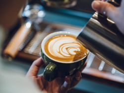 Curhat Pemilik Kedai Kopi Omzet Turun 90% Gegara Pandemi