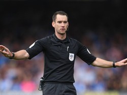 Pertama Kalinya! Laga Premier League Dipimpin Wasit Asing