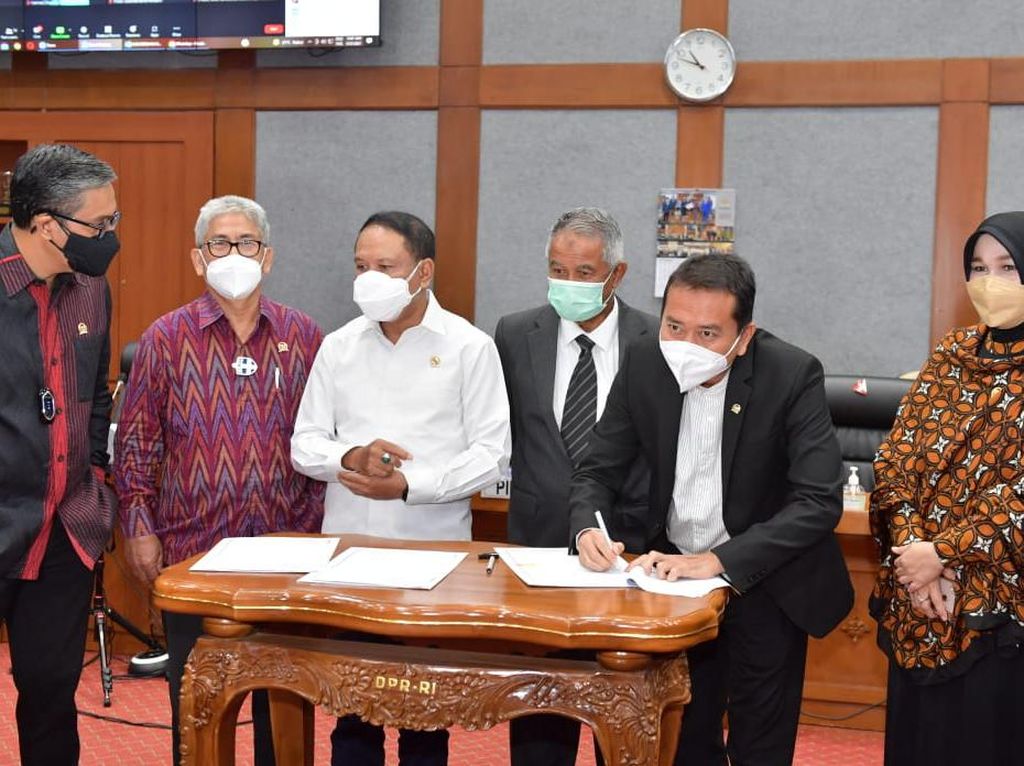 Dapat Anggaran Rp 1,9 Triliun, Menpora Fokus Dorong Pelaksanaan DBON Dapat Anggaran Rp 1,9 Triliun, Menpora Fokus Dorong Pelaksanaan DBON