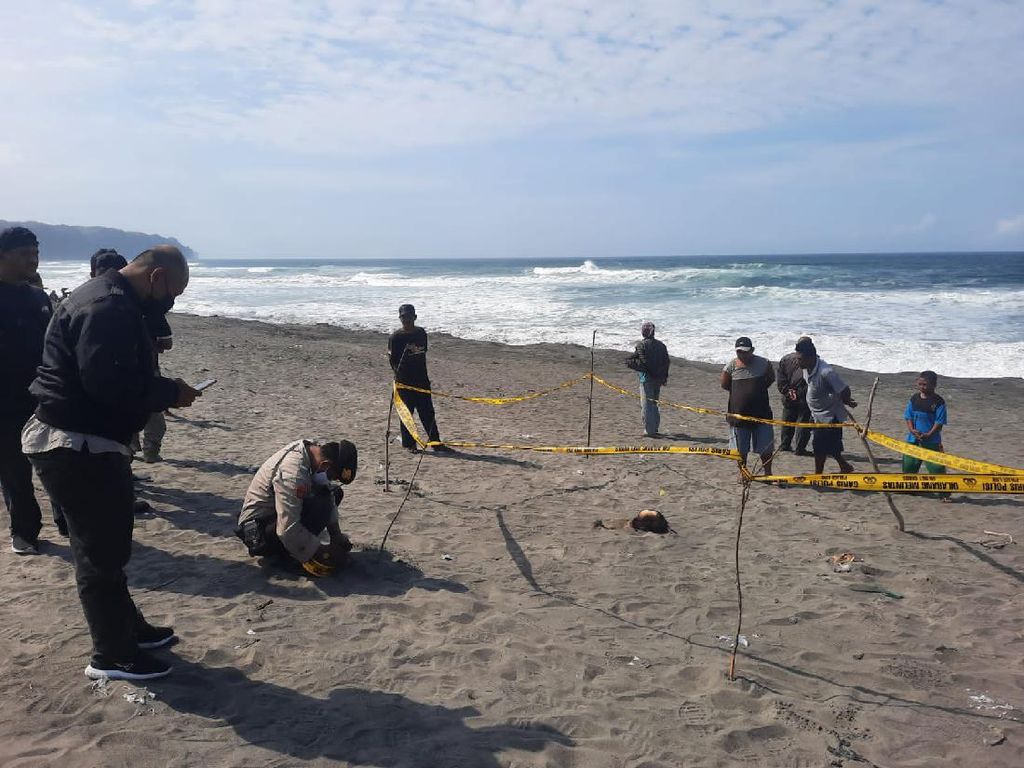 Identitas Kerangka Bersila yang di Pantai Bantul Masih Misterius Identitas Kerangka Bersila yang di Pantai Bantul Masih Misterius