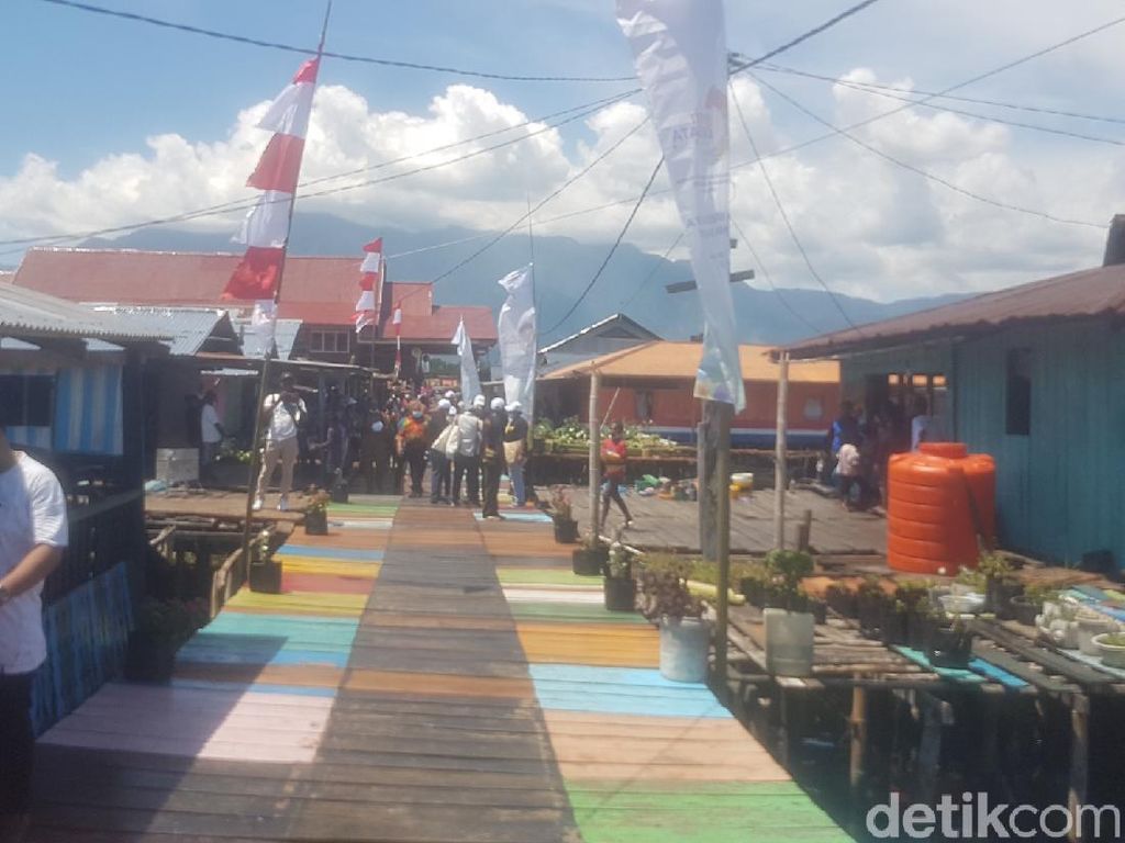 Kampung Yoboi Jadi Desa Wisata Terbaik di Jayapura Kampung Yoboi Jadi Desa Wisata Terbaik di Jayapura