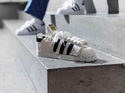 Saat Sneakers Ikonis Adidas Menjelma Jadi Mainan Lego