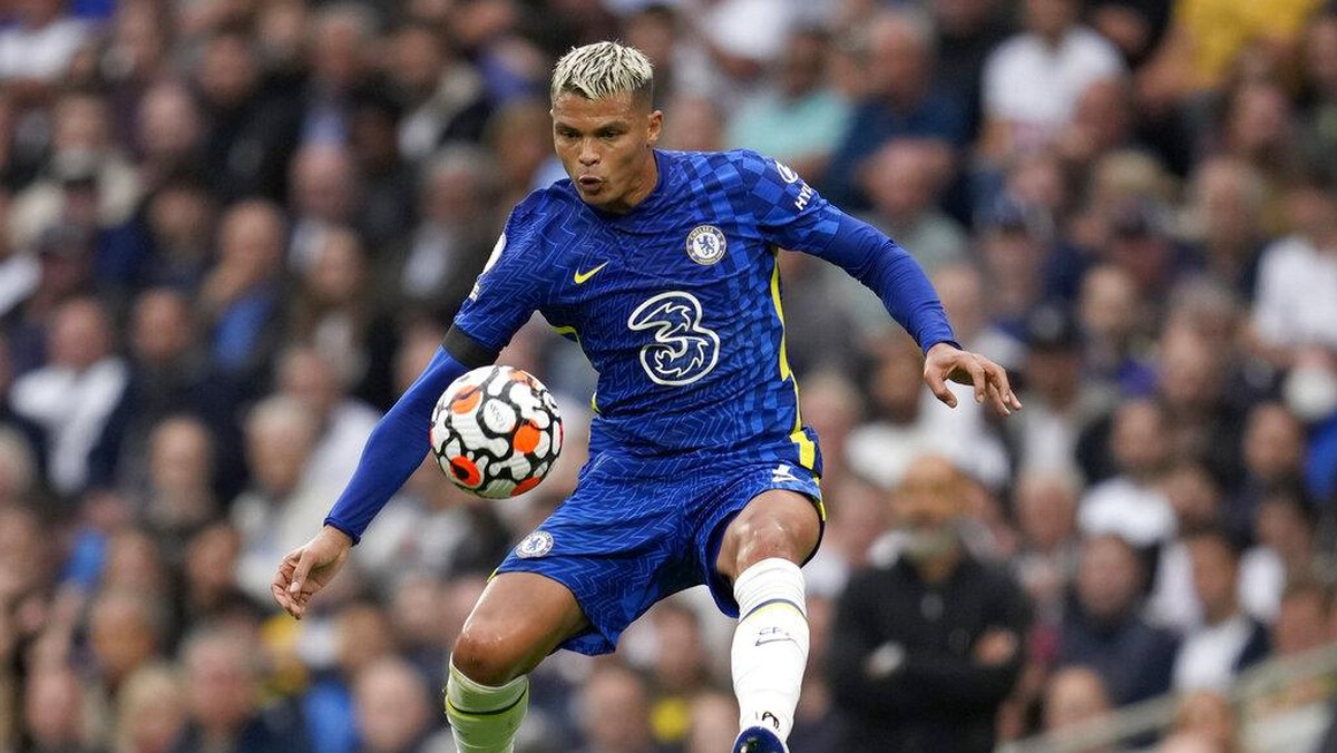 Thiago Silva disebut bak Benjamin Button. (Foto: AP/Matt Dunham)