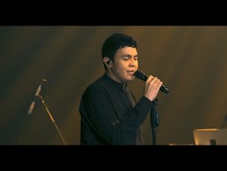 Kembali ke Album Kedua Tulus dalam Terlalu Rindu
