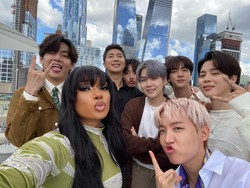 BTS Bawakan Butter dengan Megan Thee Stallion di American Music Awards