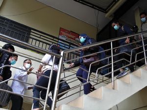 Selain Bupati Kolaka Timur, Ajudan-Kepala BPBD Juga Diamankan KPK Selain Bupati Kolaka Timur, Ajudan-Kepala BPBD Juga Diamankan KPK