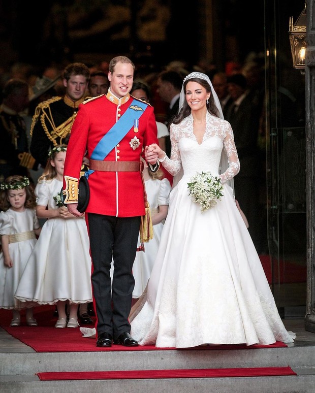 Gaun pengantin Kate Middleton