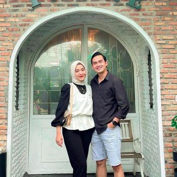 Ikbal Fauzi dan Novia Giana