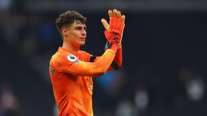 LONDON, ENGLAND - SEPTEMBER 19: Kepa Arrizabalaga of Chelsea  during the Premier League match between Tottenham Hotspur and Chelsea at Tottenham Hotspur Stadium on September 19, 2021 in London, England. (Photo by Catherine Ivill/Getty Images)