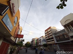 Mitos dan Sejarah Jalan Karanggetas, Pusat Toko Emas di Kota Cirebon