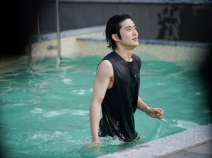 Momen Seru NCT 127 Main Tarik Tambang, Jaehyun Kalah dari Yuta! Momen Seru NCT 127 Main Tarik Tambang, Jaehyun Kalah dari Yuta!