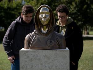 Satoshi Nakamoto Pencipta Bitcoin Jadi Manusia Rp 2.100 Triliun