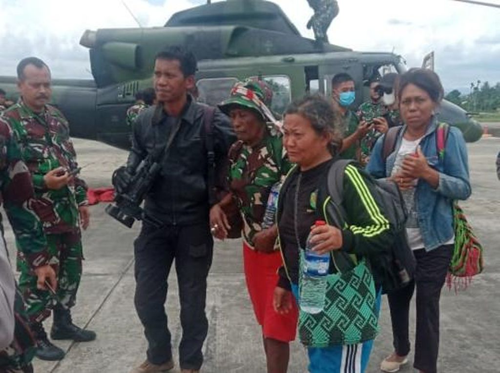 Distrik Kiwirok Belum Kondusif, TNI Evakuasi Guru-Warga ke Jayapura