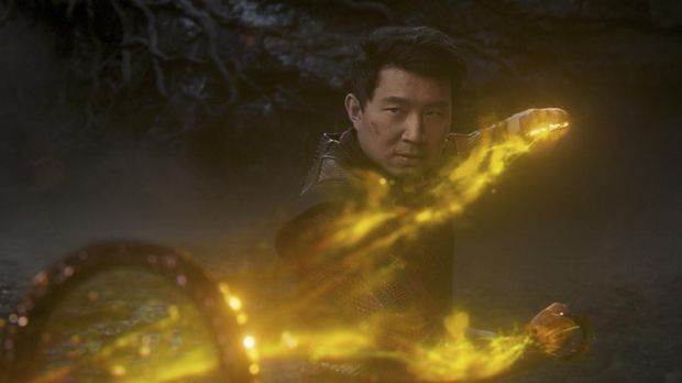 Shang-Chi (Simu Liu) in Marvel Studios' SHANG-CHI AND THE LEGEND OF THE TEN RINGS. Photo by Jasin Boland. ©Marvel Studios 2021. All Rights Reserved.