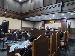 Alibi Penyuap Serahkan Uang Bansos Rp 15 M untuk Angin Prayitno dkk