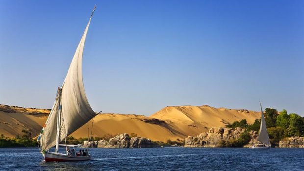 Egypt. The Nile at Aswan