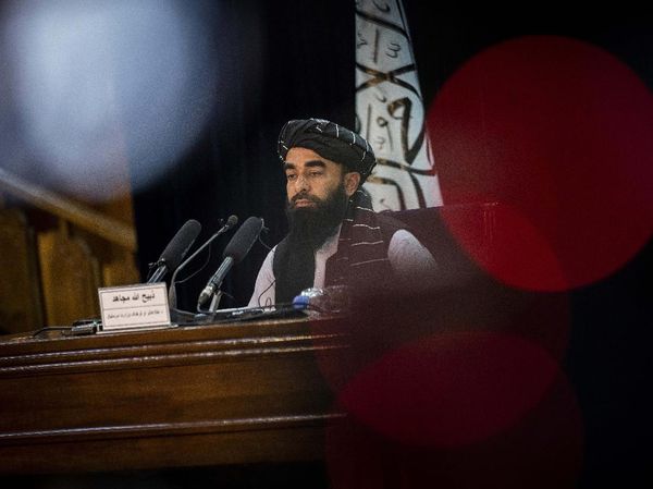 Taliban Sesumbar Afghanistan Bebas dari ISIS dan Al-Qaeda
