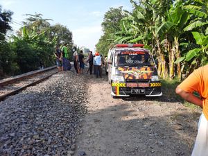 Pamit Jalan-jalan ke Suami, Perempuan di Sidoarjo Ini Tewas Tertabrak KA
