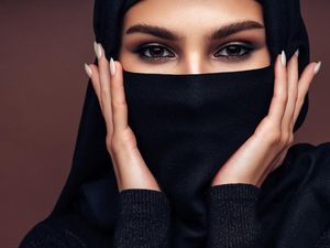 5 Bahan Alami Ini Dipakai Aisyah Istri Rasulullah SAW untuk Merawat Kecantikan 5 Bahan Alami Ini Dipakai Aisyah Istri Rasulullah SAW untuk Merawat Kecantikan