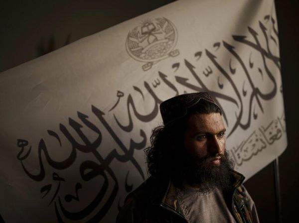 Bendera Taliban Ini Resmi Jadi Bendera Afghanistan