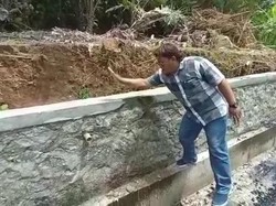 DPRD Banjarnegara Bakal Panggil Dinas PUPR soal Talut Ambrol Dipukul Tangan