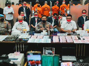 20 Tersangka Kasus Peredaran Uang Palsu Kini Berbaju Oranye