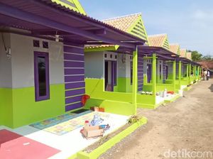Eks Pengikut Hakekok Huni Rumah Baru, Bupati Pandeglang: Jangan Diasingkan Eks Pengikut Hakekok Huni Rumah Baru, Bupati Pandeglang: Jangan Diasingkan