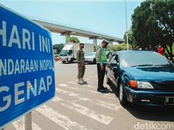 Warga Gugat Anies Baswedan ke MA agar Hapus Aturan Ganjil Genap