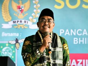 Pimpinan MPR: Di Bawah Jenderal Sigit, Presisi Polri Efektif Jaga Ketertiban Pimpinan MPR: Di Bawah Jenderal Sigit, Presisi Polri Efektif Jaga Ketertiban