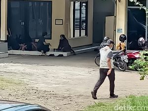 KPK Geledah Kantor Dinas PUPR Pemkab Probolinggo