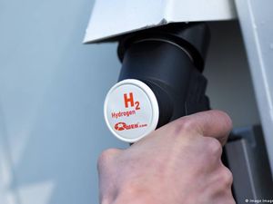 Mobil Hidrogen Bakal Wara-wiri di Indonesia Mobil Hidrogen Bakal Wara-wiri di Indonesia