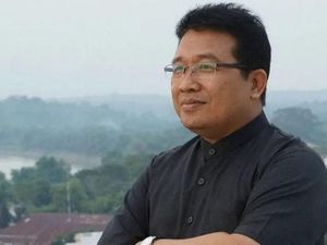 Kata Mantan Bupati Soal Perseteruan Bupati Anna dan Wabup Bojonegoro Kata Mantan Bupati Soal Perseteruan Bupati Anna dan Wabup Bojonegoro