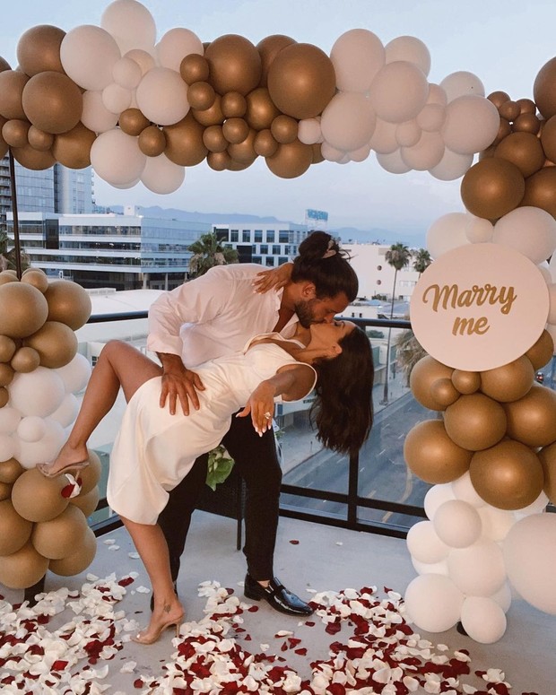 Momen lamaran Scheana Shay dan Brock Davies/Foto: instagram.com/@scheana