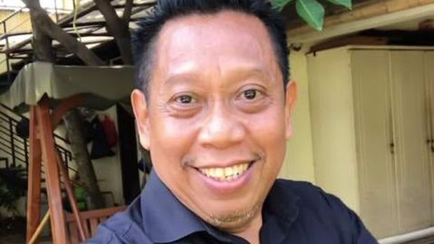 Kabar kurang menyenangkan dari presenter Tukul Arwana dikabarkan alami pendarahan otak. Yuk intip potretnya sebelum sakit!