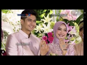 Desainer Bicara Soal Busana Lamaran Ria Ricis dan Teuku Ryan Desainer Bicara Soal Busana Lamaran Ria Ricis dan Teuku Ryan